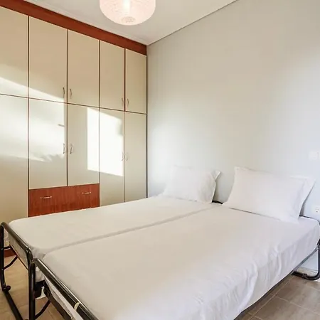Seaview Terrace Haven-perfect Location By The Sea Ferienhaus