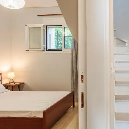 Seaview Terrace Haven-perfect Location By The Sea Ferienhaus